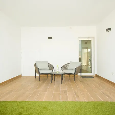 Casa Jona - By Az 普拉亚布兰卡